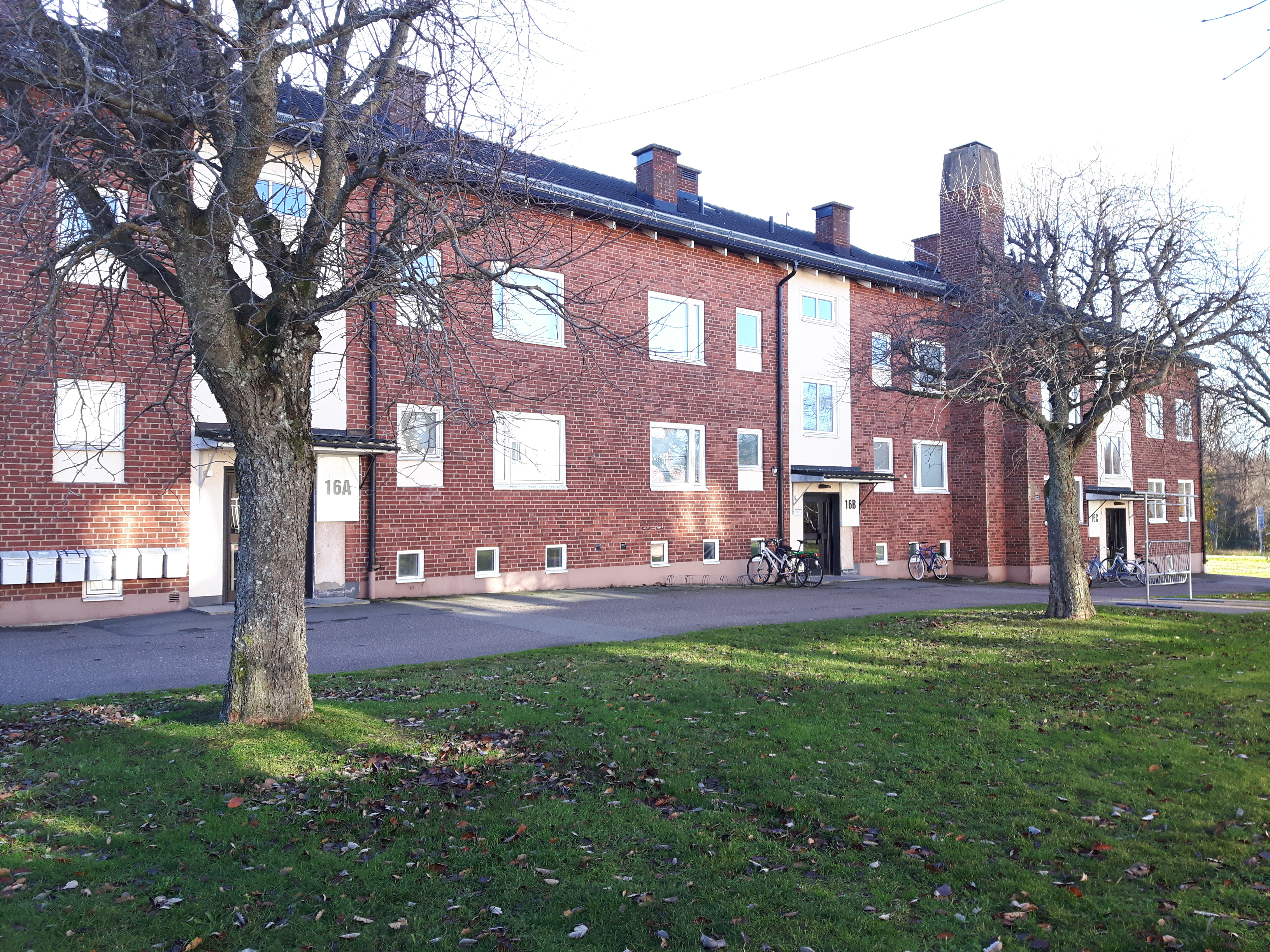 Långgatan 18 B, 364 42, Lenhovda