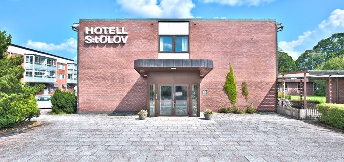 En bild på framsidan av Olof Hotell